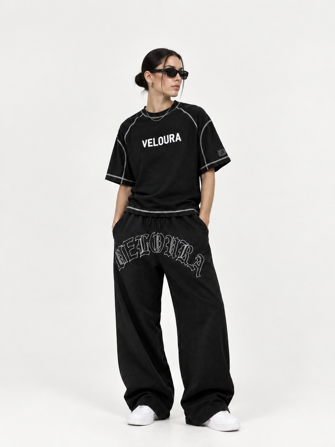 Veloura Arched Sweatpants