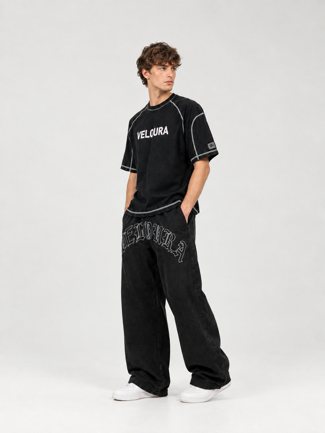 Veloura Arched Sweatpants
